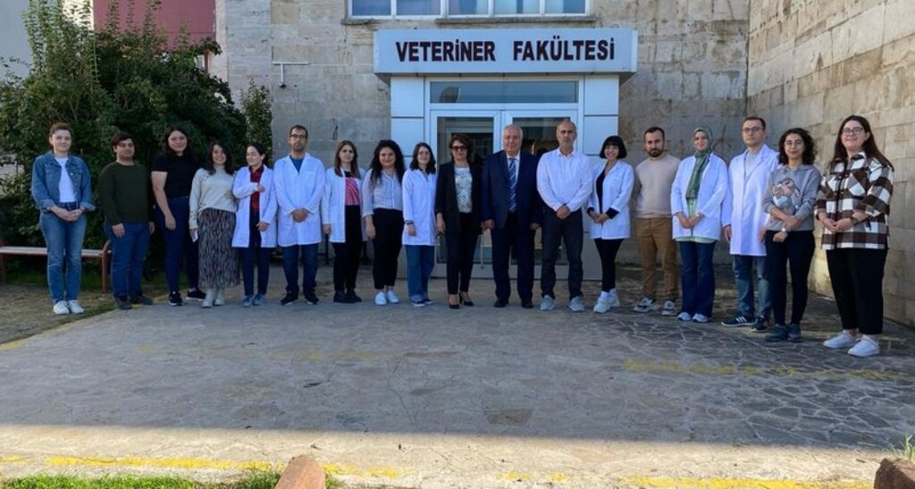 OMÜ'de Mezun - Öğrenci Buluşmaları Yoğun İlgi Gördü!