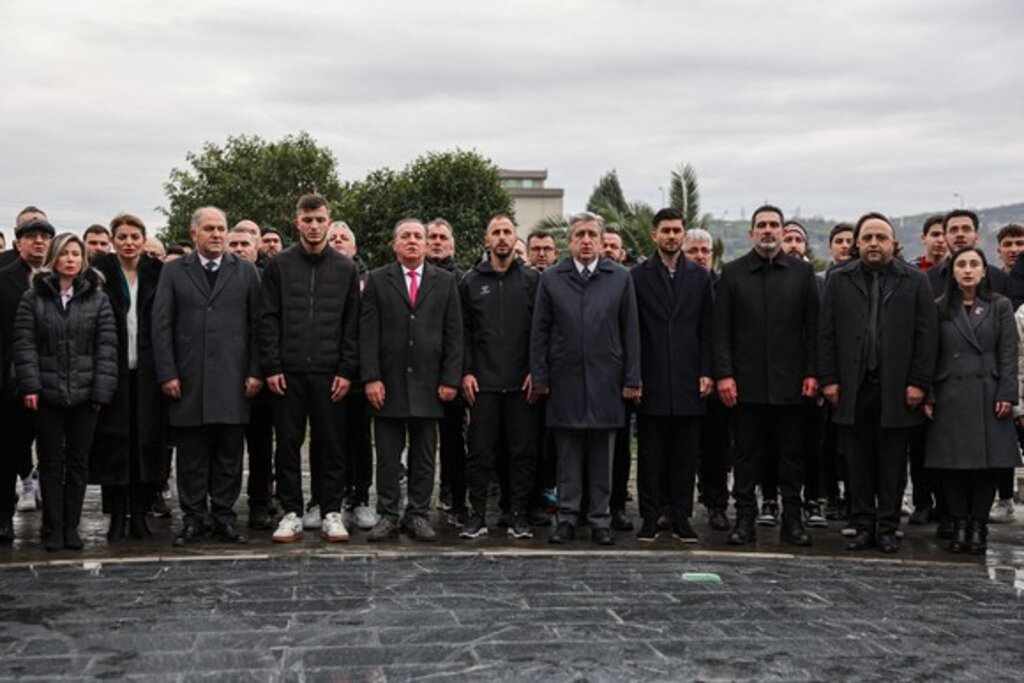 Samsunspor'dan 20 Ocak Futbol Şehitleri Anma Töreni!