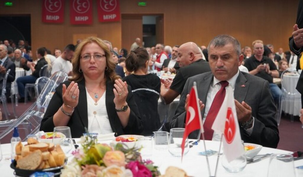 MHP Samsun İl Başkanlığı Ülkücü Şehitleri Andı!