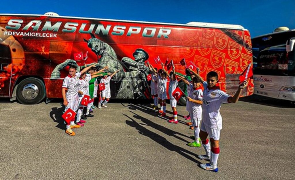 Cumhuriyet Turnuvasında Samsunspor'a Çifte Kupa!