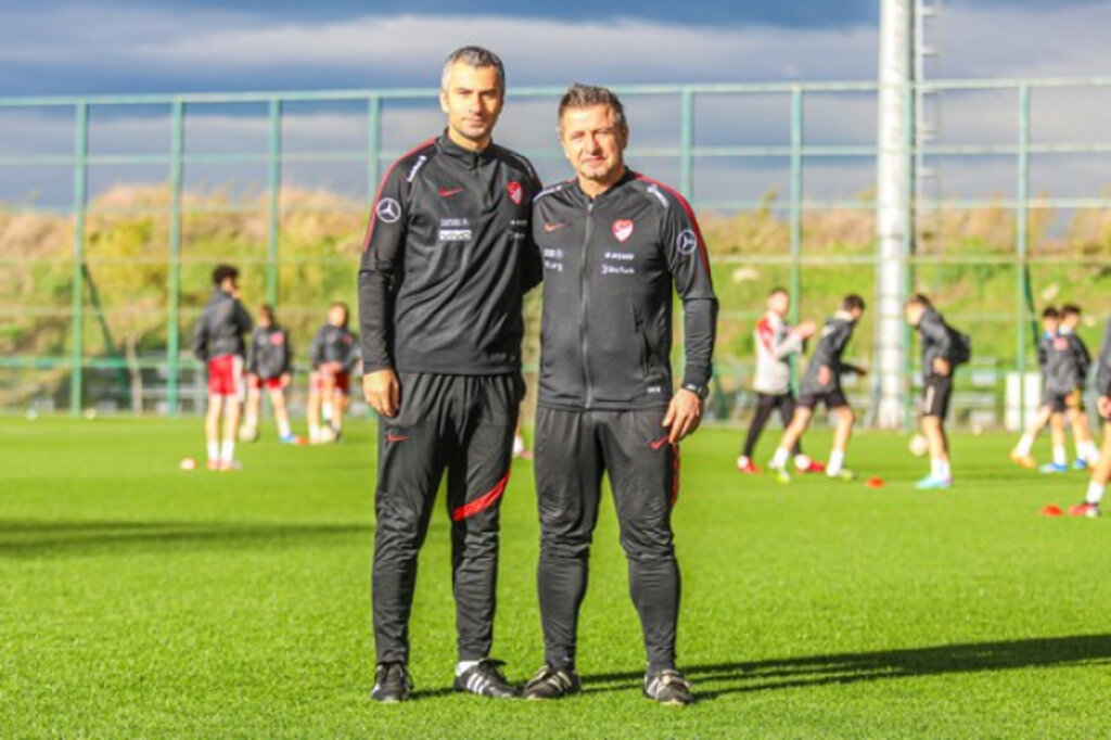 Samsunspor, U15 Samsun Bölge Karmasına Ev Sahipliği Yaptı!