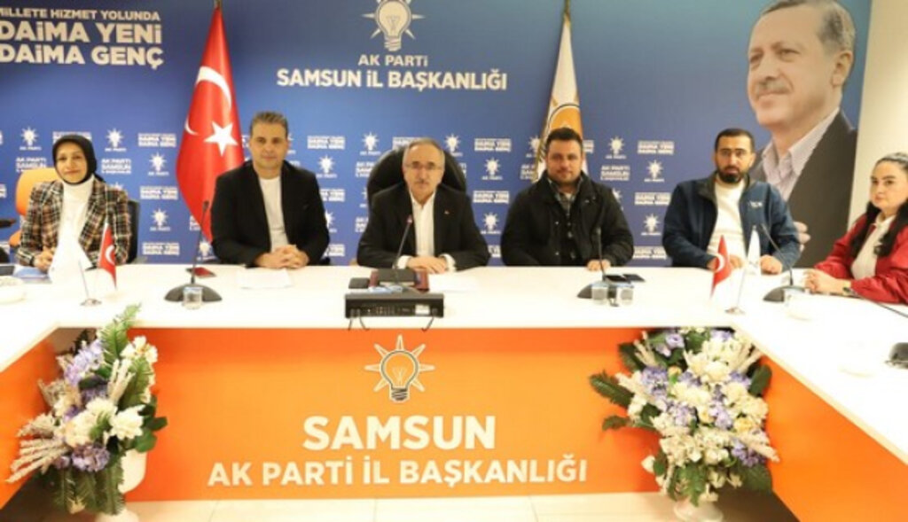 İYİ Parti'den İstifa Eden Alper Aydemir Ve 11 İsim Daha AK Parti'ye Katıldı!