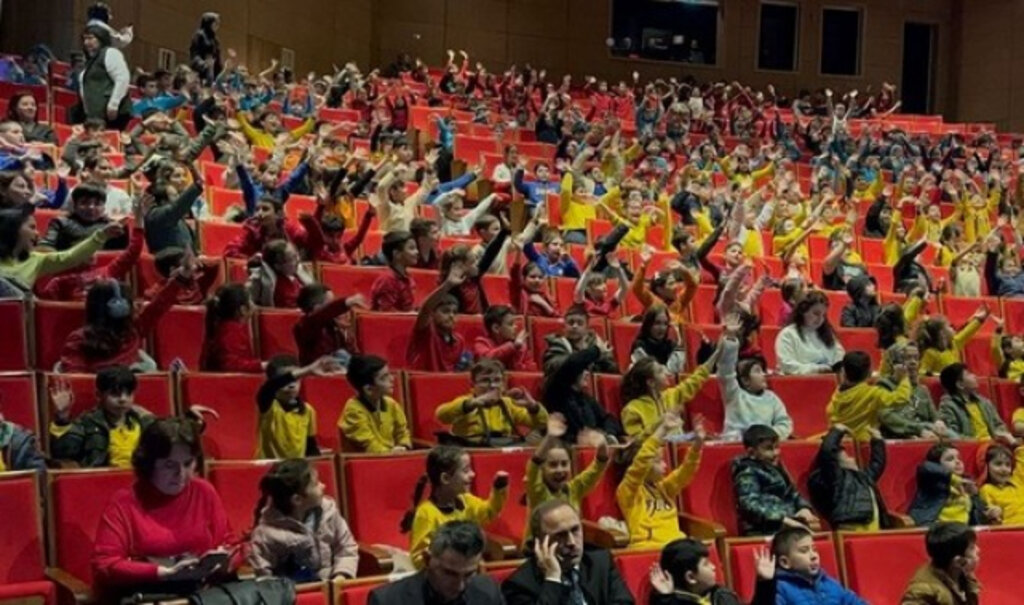 ‘Hz Süleyman'ın Mucizeleri’ On Gün İçinde On Bin Çocukla Buluştu!