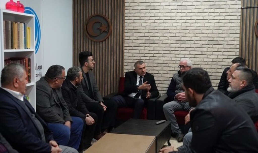 Başkan Mucur Ladik’te!