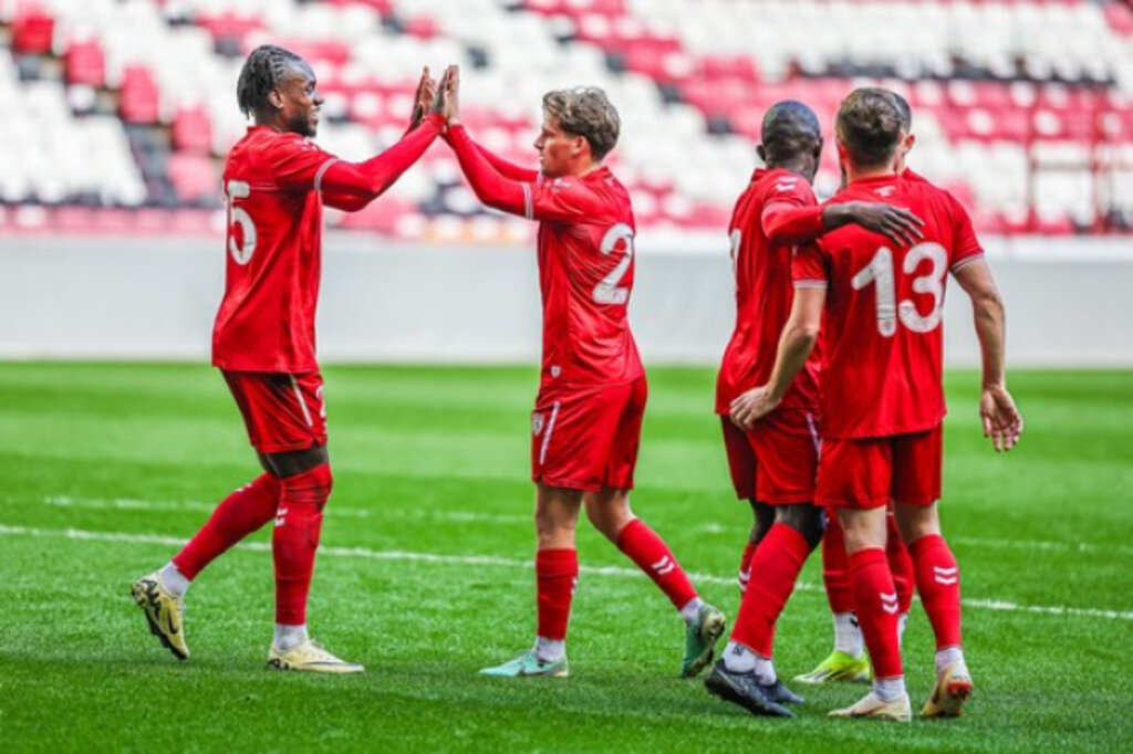 Samsunspor Çorum’a Gol Oldu Yağdı!