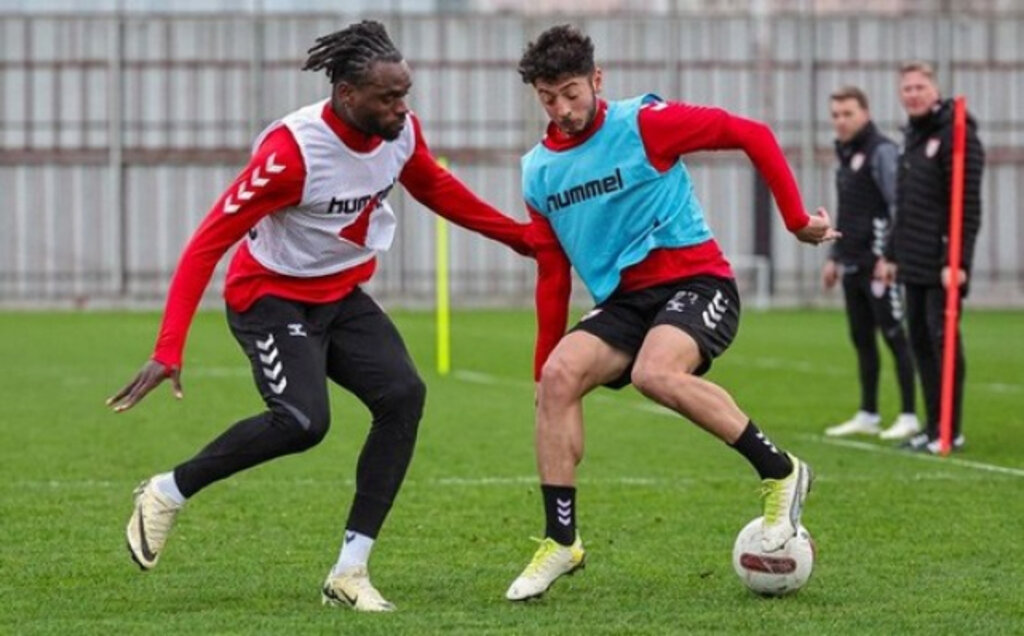 Samsunspor’un Hatayspor Mesaisi Moralli Başladı!