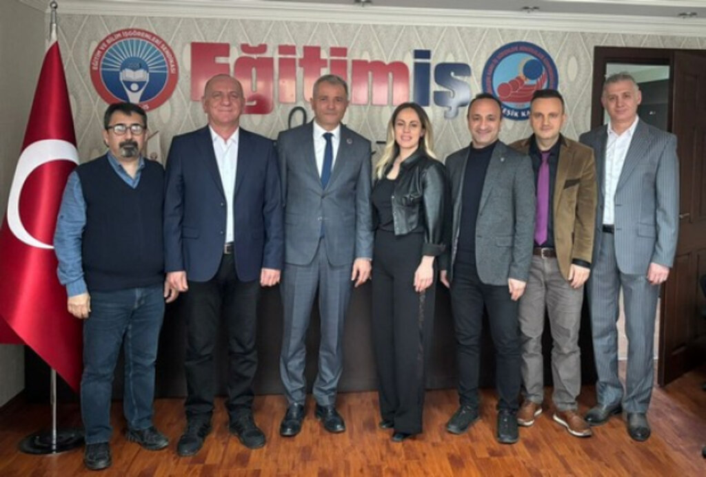 Eğitim-İş Samsun'da Demokrasi Şöleni!