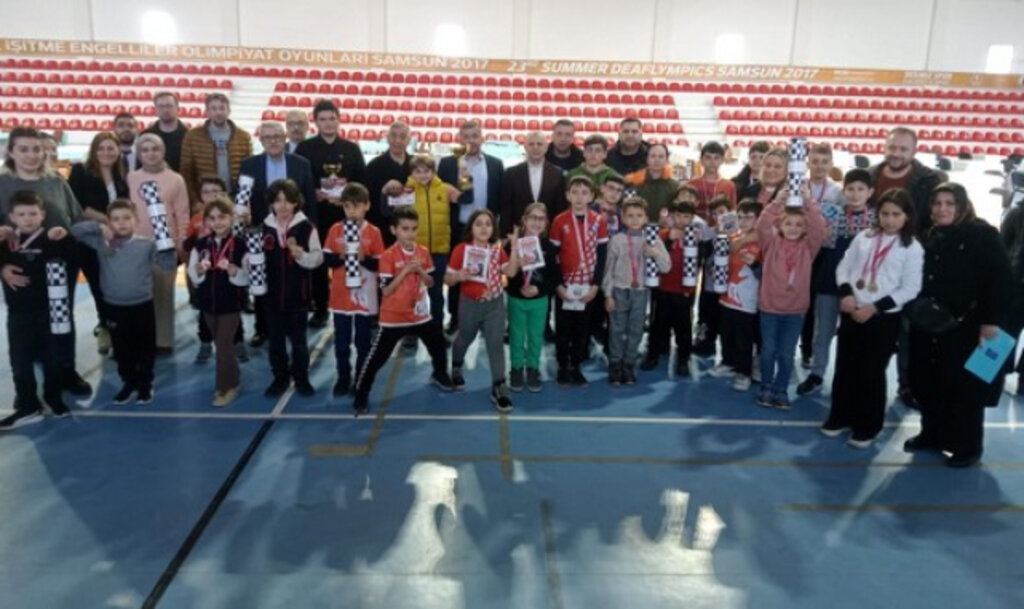 Kavak’ta 18 Mart Satranç Turnuvası Düzenlendi!