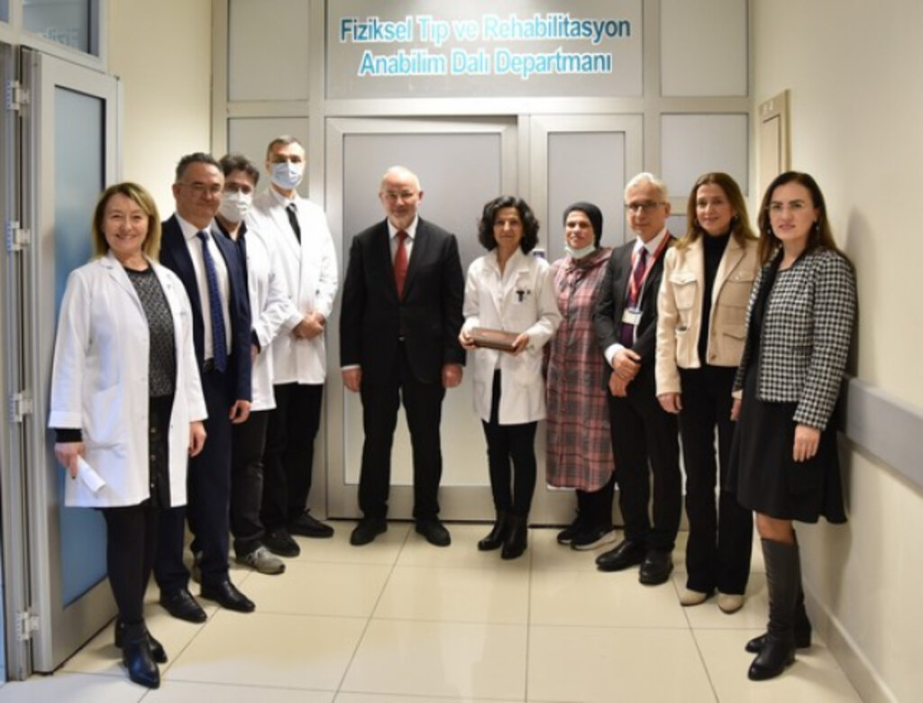 14 Mart Tıp Bayramı’nda Rektör Ünal’dan Tıp Fakültesine Tebrik Ziyareti!
