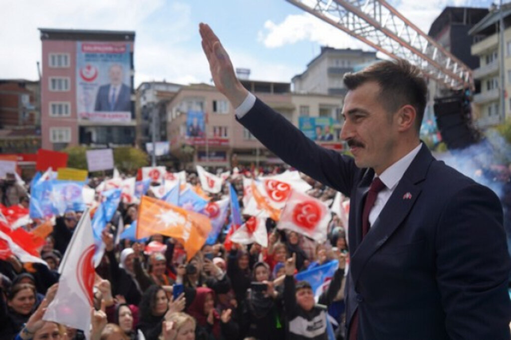 Burhan Mucur, ‘Salıpazarı'nda Cumhur İttifakı'nın Bayrağını Dalgalandıracağız’!