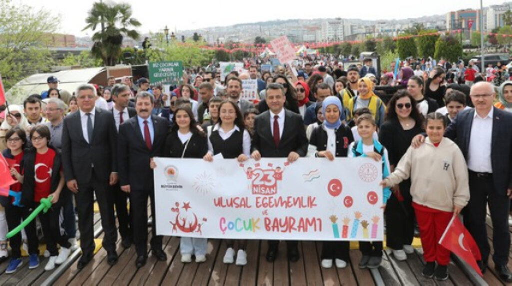 Çocuk Meclisi 23 Nisan’a Özel Toplantıda Bildiri Açıkladı!