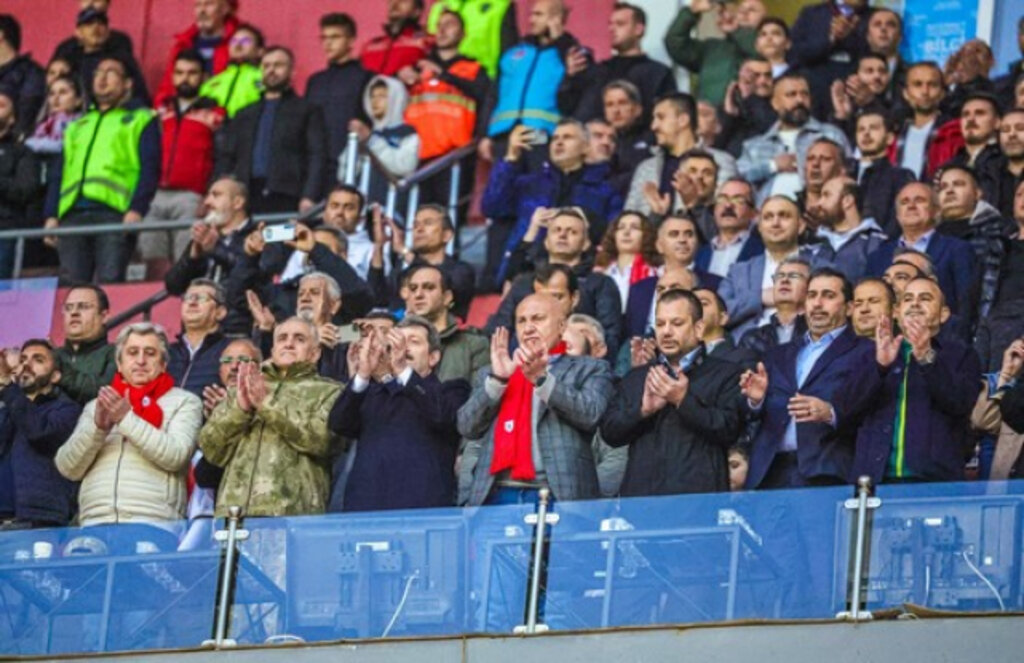 Samsunspor'dan Trabzonspor'a Üçlük Tarife!