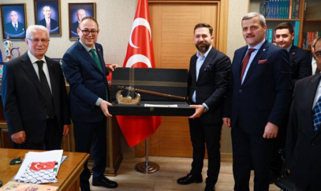 ASFED ve ASİYAD'dan İlyas Topsakal'a Ziyaret!
