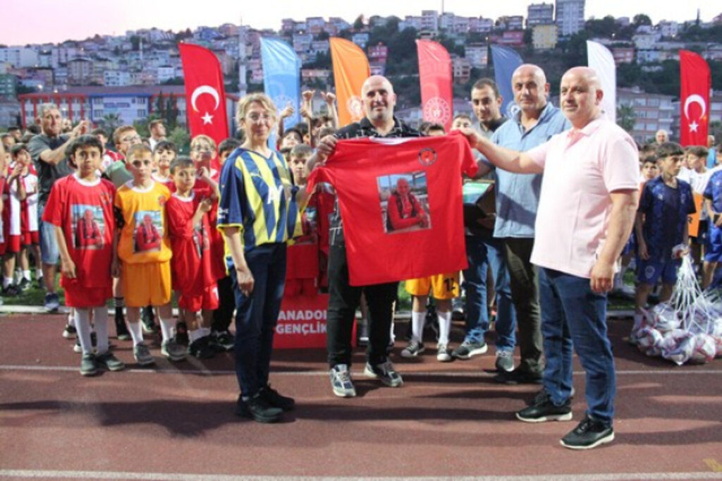 Samsun'da Mini Minikler Futbol Heyecanı Başlıyor!