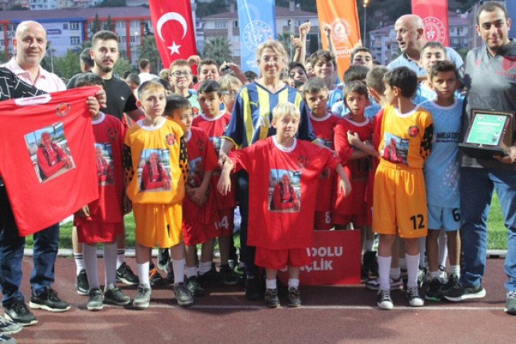 Samsun'da Mini Minikler Futbol Heyecanı Başlıyor!