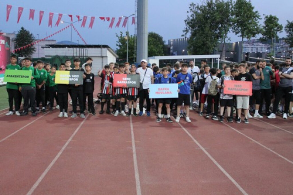 Samsun'da Mini Minikler Futbol Heyecanı Başlıyor!