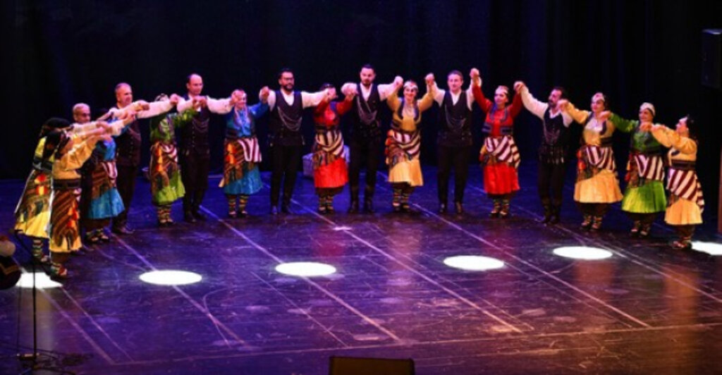 Büyükşehir ‘Karadeniz’in Renkleri’ Ve ‘Anadolu’dan Geldik’ İle Büyüledi!