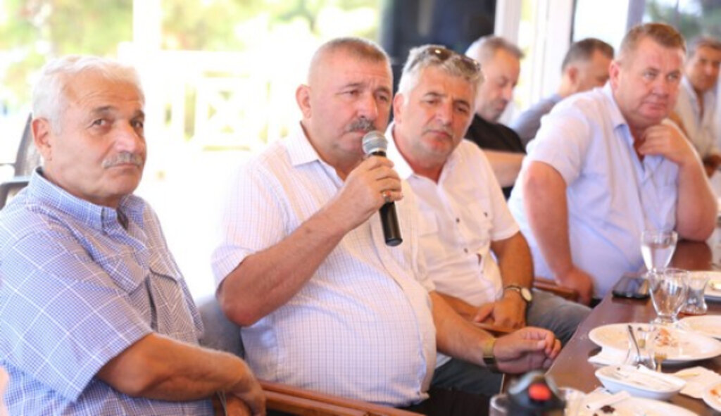 İlkadım Belediye Başkanı İhsan Kurnaz ‘Muhtarlarımızın Her An Yanındayız’!