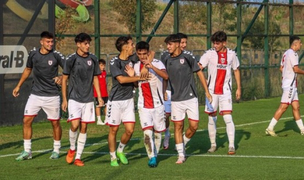Samsunspor, Fenerbahçe’yi 3-1 Mağlup Etti!