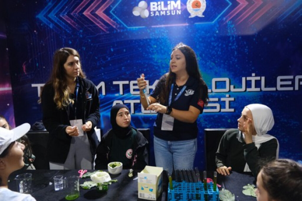 Samsun Büyükşehir Teknofest Adana’da Ziyaretçilerini Ağırlıyor!