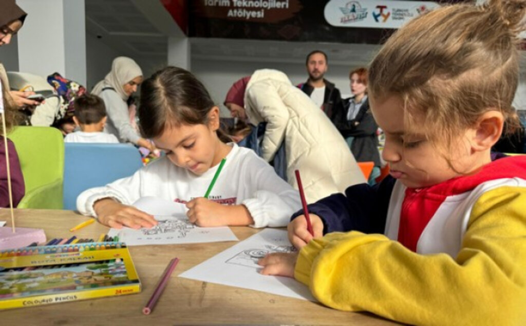 Bilim Şenliği'nde Çocuklar Unutulmaz Bir Gün Geçirdi!