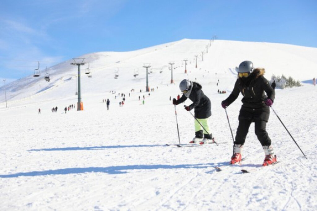 Akdağ Kayak Merkezi’nde Turizm Sezonu Başladı!