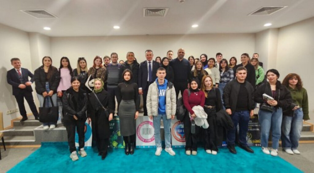Samsun’da ‘Ne Kadar Bilinçli Bir Tüketiciyiz’ Paneli Düzenlendi!