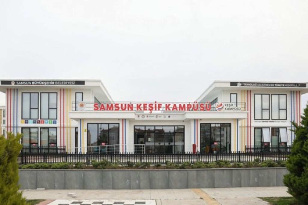 Büyükşehir Yarıyıl Tatilinde De Çocukların Yanında!