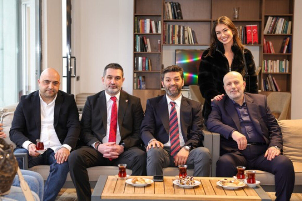 Samsunspor Tesislerinde Bayramlaşma Çoşkusu! VİDEOLU