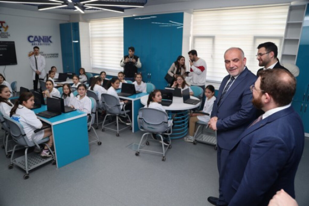 Avustralya Büyükelçiliği'nden Canik Belediyesi'ne Destek! 