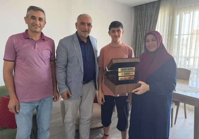Başkan İbrahim Sandıkçı'dan Canikli Hacılara Anlamlı Ziyaret!