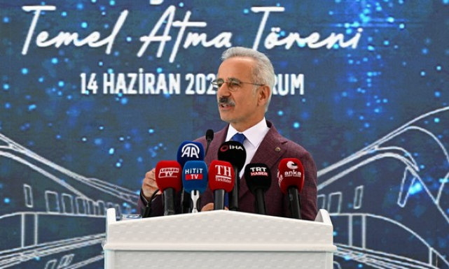 Samsun’a Gelecek Hızlı Tren Hattının Temel Atma Töreni Yapıldı!