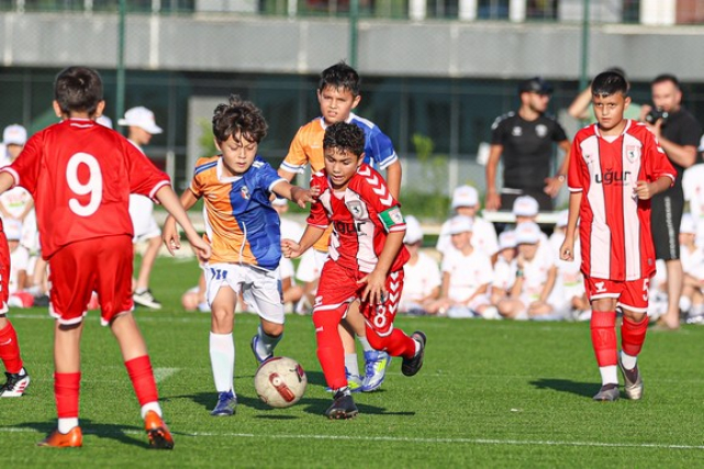 Samsunspor U10 Takımı Yerel Lig Şampiyonu Oldu!