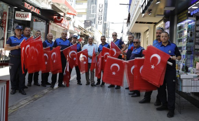 Başkan İhsan Kurnaz, '15 Temmuz Destansı Bir Direnişin Simgesidir'!