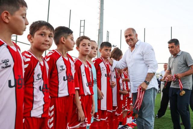 Samsunspor U10 Takımı Yerel Lig Şampiyonu Oldu!