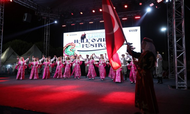 Uluslararası Halk Oyunları Festivali’nin İlk Günü Dolu Dolu Geçti!