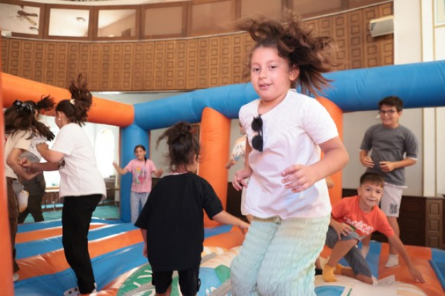 İlkadımlı Minikler Hem Eğleniyor Hem Öğreniyor!