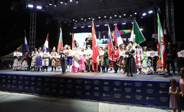 Uluslararası Halk Oyunları Festivali’nin İlk Günü Dolu Dolu Geçti!