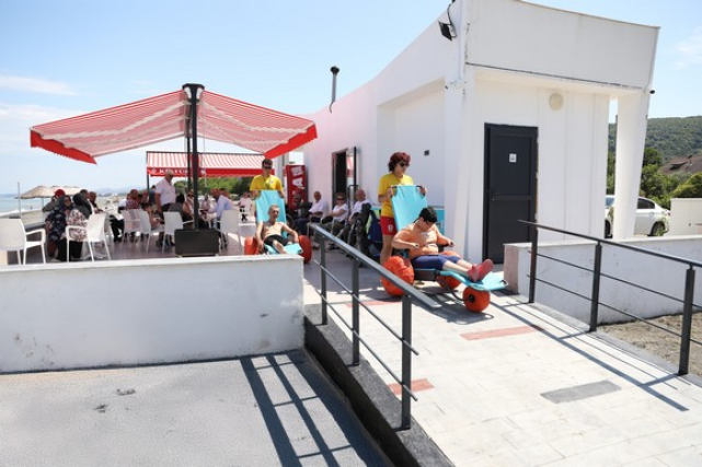 Engelsiz Plaj Ve Engelsiz Kafe Samsun’da Hizmete Açıldı!