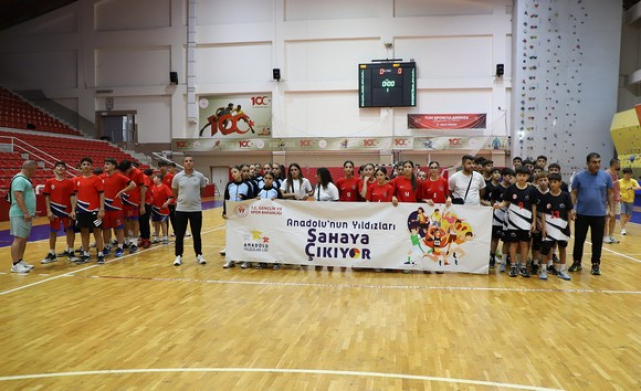 2025 Anadolu Yıldızlar Ligi Hentbol Türkiye Şampiyonası Samsun’da Yapıldı!