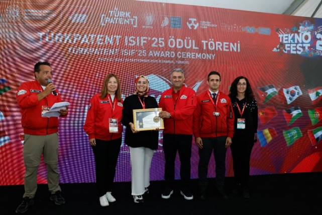 OMÜ, TEKNOFEST 2025’te Türkiye İkinciliği, ISIF’25’ten 6 Madalya ve Patent Ödülü ile Gurur Kaynağı Oldu!