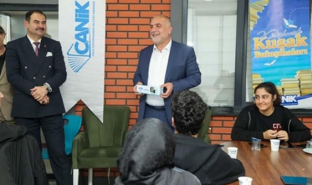 Başkan Sandıkçı Gençlerle Buluştu!