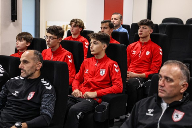 Ozan Özerkan Samsunspor Futbol Akademisi’nde!