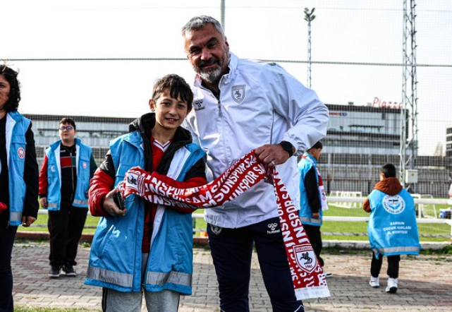 Samsunspor Antrenmanına Anlamlı Ziyaret!