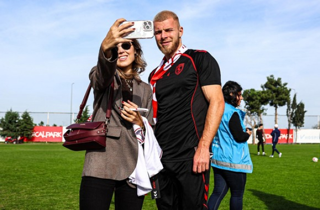 Samsunspor Antrenmanına Anlamlı Ziyaret!