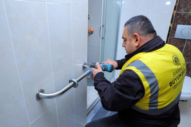 Büyükşehir Belediyesi Her Alanda Özel Bireylerin Yanında!