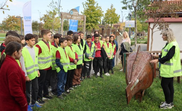 Başkan Sandıkçı, ‘Gençlerimize Doğa Ve Çevre Bilinci Kazandırmaya Devam Ediyoruz’!