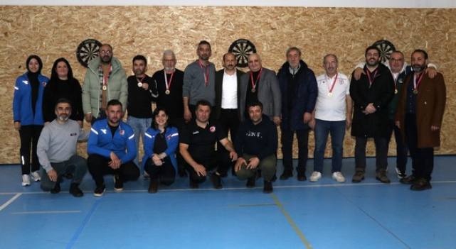 Gazeteciler Dart Turnuvasında Yarıştı!