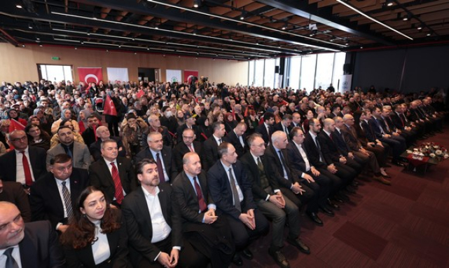 Başkan Doğan Bakan Kurum’u Makamında Ağırladı!