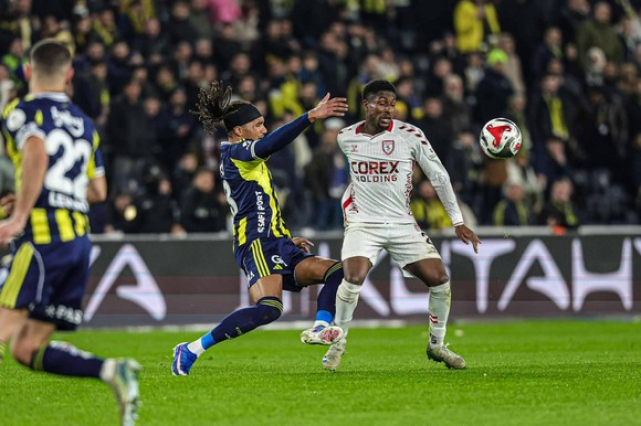 Samsunspor, Fenerbahçe'ye Son Dakikalarda Kaybetti!
